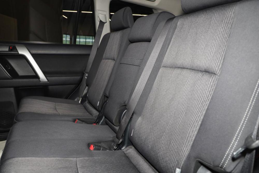 Toyota Land Cruiser Prado 150 Series Рестайлинг 2 Новосибирск  - изображение 18