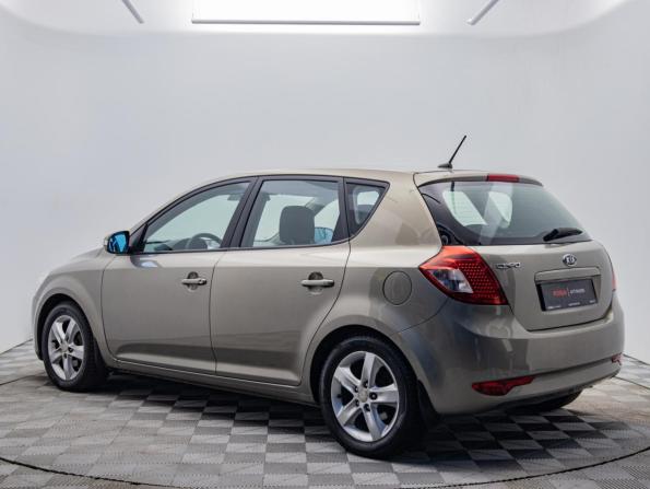 Kia Ceed I Рестайлинг с пробегом 2011 года, цена 850 000 рублей, 143774 км, хэтчбек, Автокод Объявления