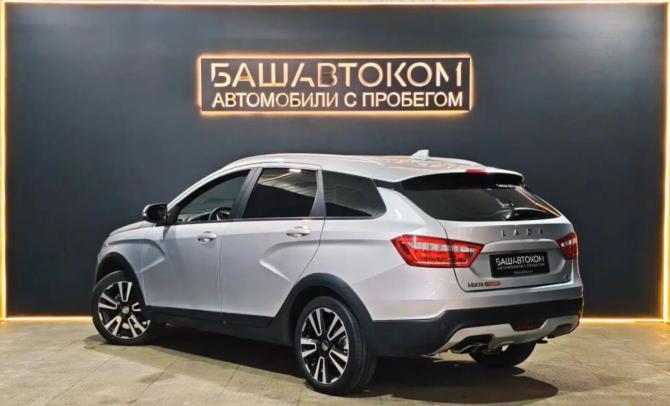 Lada (ВАЗ) Vesta I с пробегом 2020 года, цена 1 165 000 рублей, 92560 км, универсал, Автокод Объявления