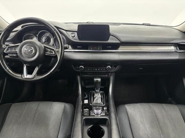 Mazda 6 III (GJ) Рестайлинг 2 с пробегом 2018 года, цена 1 920 000 рублей, 192647 км, седан, Автокод Объявления