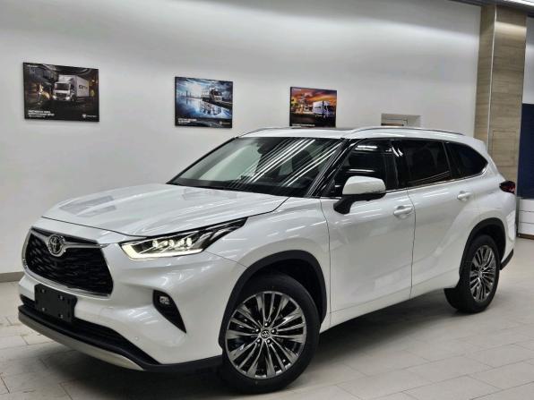Toyota Highlander IV (XU70) с пробегом 2025 года, цена 5 350 000 рублей, 78 км, внедорожник, Автокод Объявления