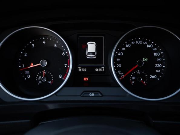 Volkswagen Tiguan II Рестайлинг с пробегом 2020 года, цена 2 698 000 рублей, 46439 км, внедорожник, Автокод Объявления
