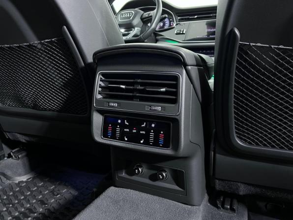 Audi Q8 I (4M) с пробегом 2020 года, цена 6 499 999 рублей, 122090 км, внедорожник, Автокод Объявления