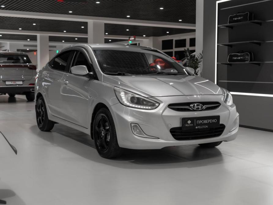 Hyundai Solaris I Москва  - изображение 2