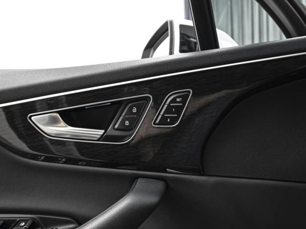 Audi Q7 II (4M) Рестайлинг с пробегом 2020 года, цена 5 390 000 рублей, 110675 км, внедорожник, Автокод Объявления