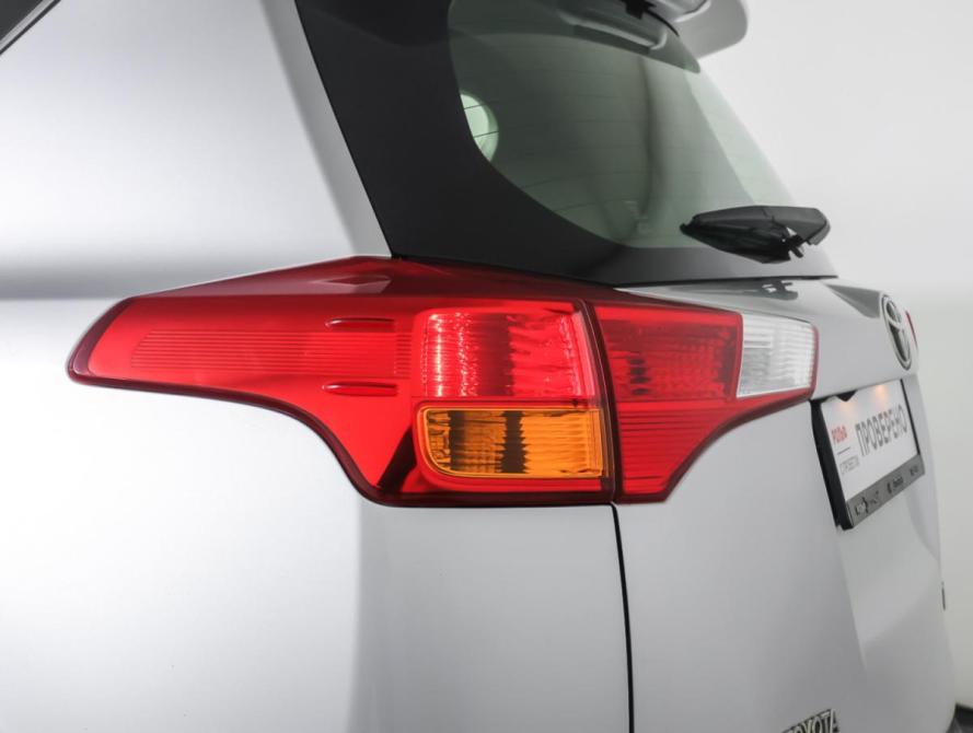 Toyota RAV4 IV (XA40) Москва  - изображение 19