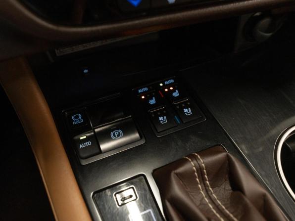 Lexus RX IV с пробегом 2018 года, цена 4 395 000 рублей, 103206 км, внедорожник, Автокод Объявления