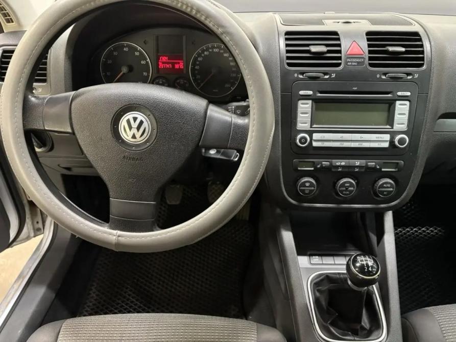 Volkswagen Jetta V Саратов  - изображение 10