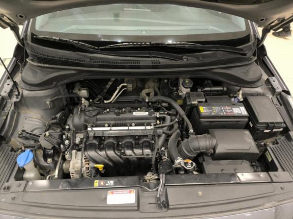 Hyundai Solaris II Рестайлинг с пробегом 2022 года, цена 1 690 000 рублей, 48510 км, седан, Автокод Объявления