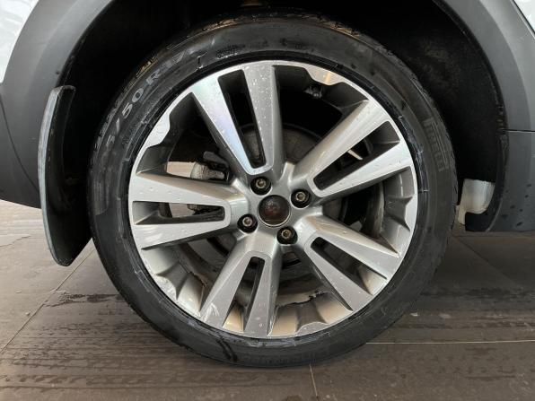 Lada (ВАЗ) Vesta I с пробегом 2021 года, цена 1 362 000 рублей, 50713 км, универсал, Автокод Объявления
