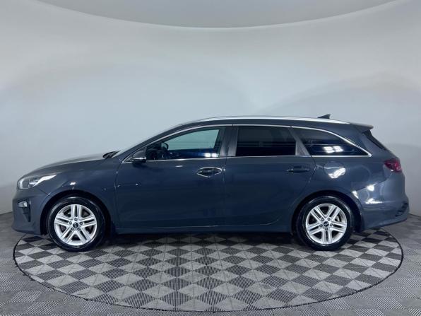 Kia Ceed III с пробегом 2019 года, цена 1 530 000 рублей, 189336 км, универсал, Автокод Объявления