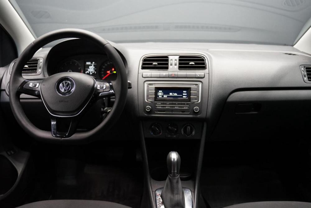 Volkswagen Polo V Рестайлинг Крым  - изображение 19