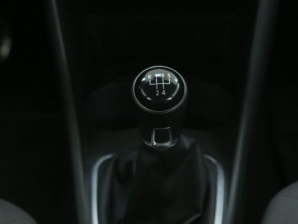 Volkswagen Polo V Рестайлинг с пробегом 2016 года, цена 1 029 000 рублей, 70300 км, седан, Автокод Объявления