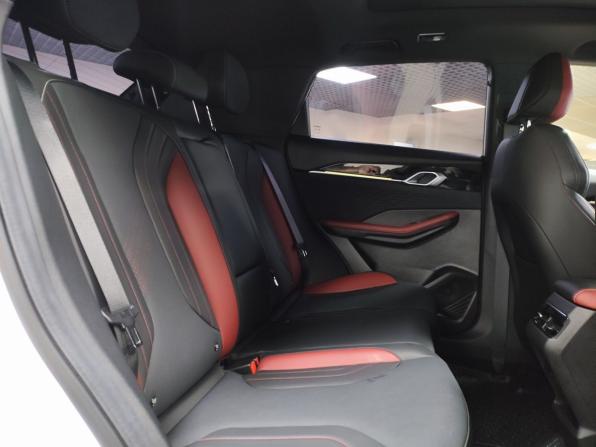 Geely Coolray I Рестайлинг с пробегом 2023 года, цена 2 100 000 рублей, 7134 км, внедорожник, Автокод Объявления