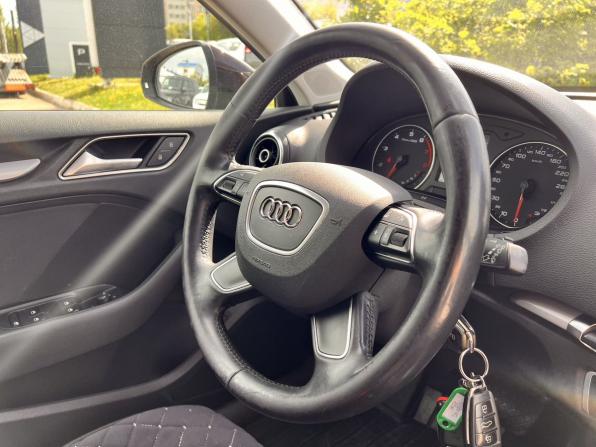 Audi A3 III (8V) с пробегом 2015 года, цена 1 250 000 рублей, 125000 км, хэтчбек, Автокод Объявления