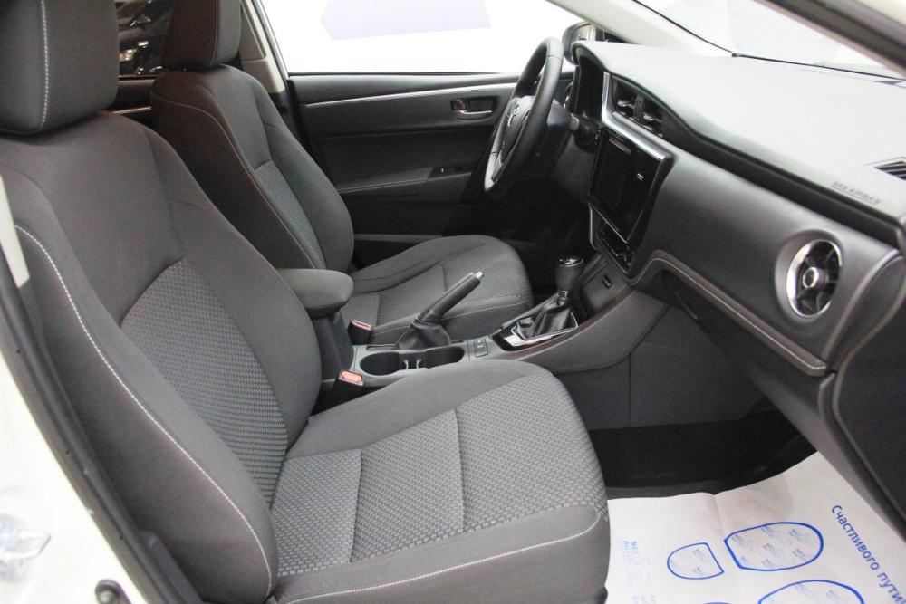 Toyota Corolla XI (E160 E170 E180) Рестайлинг 1 Чебоксары  - изображение 14
