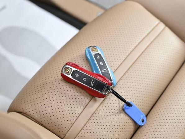 Porsche Cayenne III с пробегом 2019 года, цена 3 699 000 рублей, 74400 км, внедорожник, Автокод Объявления