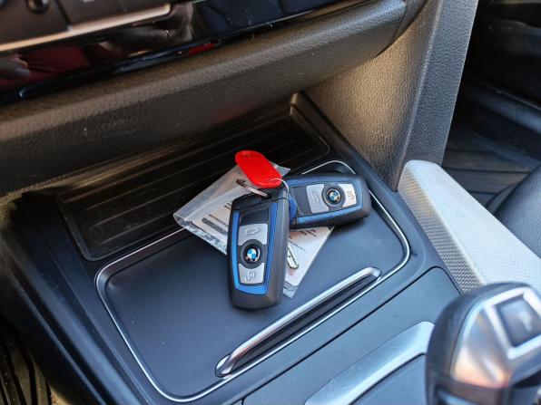 BMW 3 серии VI (F3x) Рестайлинг с пробегом 2018 года, цена 2 660 000 рублей, 77332 км, седан, Автокод Объявления