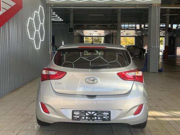 Hyundai i30 II с пробегом 2013 года, цена 950 000 рублей, 145273 км, хэтчбек, Автокод Объявления