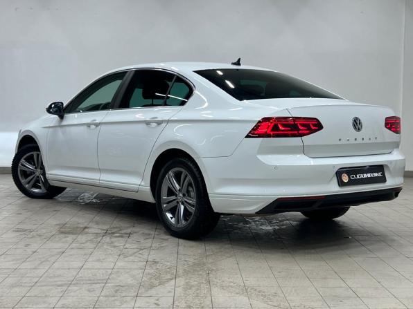 Volkswagen Passat B8 Рестайлинг с пробегом 2020 года, цена 2 900 000 рублей, 36605 км, седан, Автокод Объявления