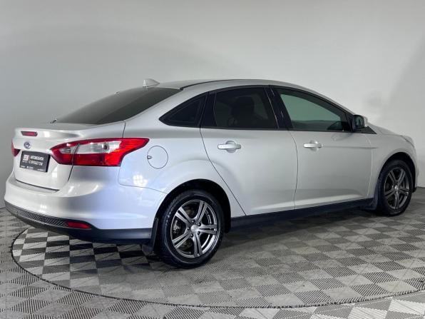 Ford Focus III с пробегом 2013 года, цена 599 000 рублей, 210367 км, седан, Автокод Объявления