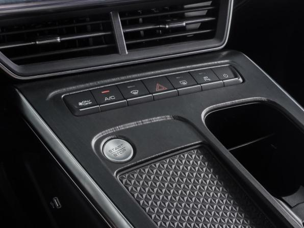 Haval F7 II с пробегом 2024 года, цена 2 899 000 рублей, 19794 км, внедорожник, Автокод Объявления