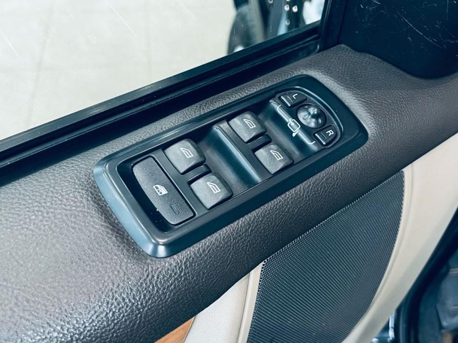 Land Rover Discovery IV Рестайлинг Санкт-Петербург  - изображение 10