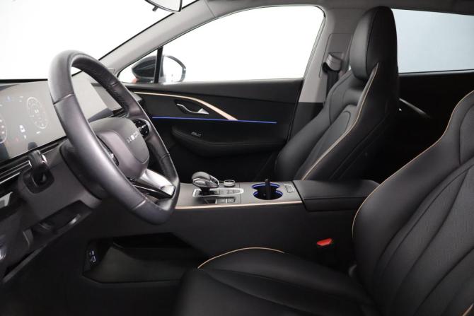 Omoda C5 I с пробегом 2023 года, цена 1 649 000 рублей, 47000 км, внедорожник, Автокод Объявления