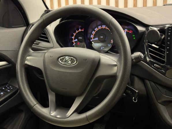 Lada (ВАЗ) Vesta I с пробегом 2021 года, цена 999 000 рублей, 71000 км, универсал, Автокод Объявления