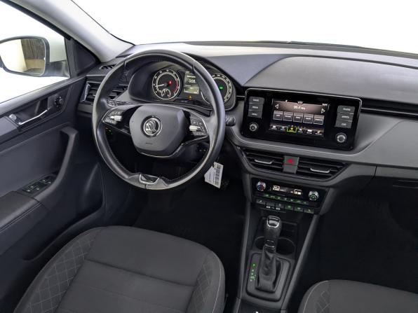 Skoda Rapid II с пробегом 2020 года, цена 1 495 000 рублей, 93423 км, лифтбек, Автокод Объявления