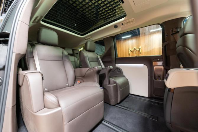 Новый Li Auto (Lixiang) Mega 2025 года, цена 9 390 000 рублей, минивэн, Автокод Объявления