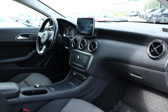Mercedes-Benz GLA I (X156) с пробегом 2015 года, цена 1 690 000 рублей, 149211 км, внедорожник, Автокод Объявления