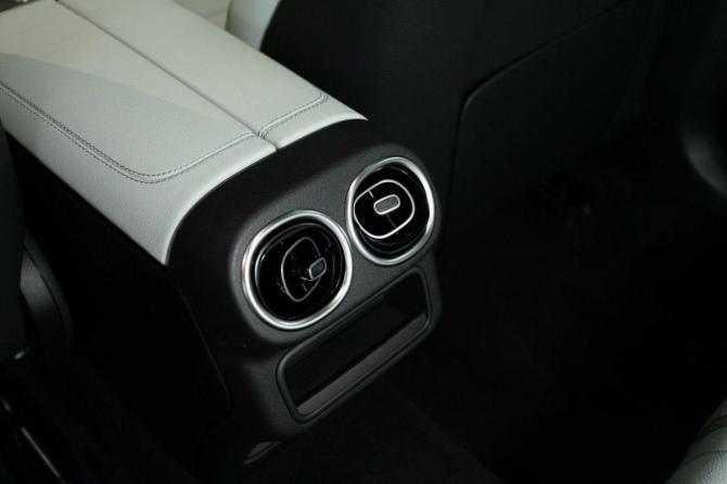 Новый Mercedes-Benz GLC II (X254) 2025 года, цена 9 440 065 рублей, внедорожник, Автокод Объявления