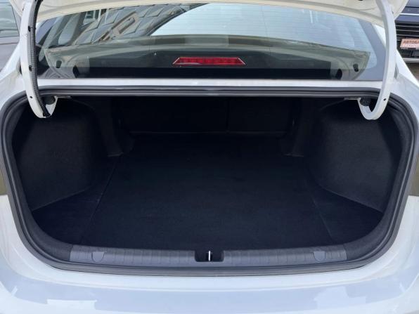 Geely Emgrand II с пробегом 2024 года, цена 1 599 000 рублей, 9456 км, седан, Автокод Объявления