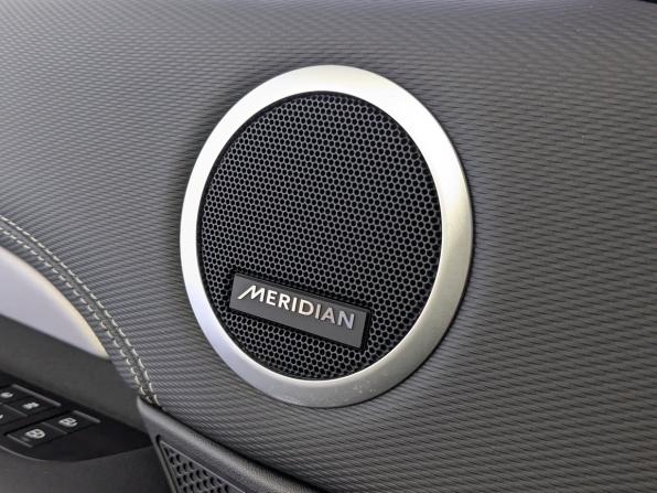 Land Rover Discovery V Рестайлинг с пробегом 2024 года, цена 9 270 000 рублей, 64000 км, внедорожник, Автокод Объявления