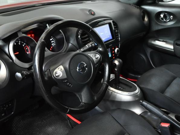 Nissan Juke I с пробегом 2012 года, цена 1 100 000 рублей, 141028 км, внедорожник, Автокод Объявления