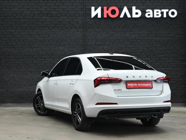 Skoda Rapid II с пробегом 2021 года, цена 1 300 000 рублей, 42282 км, лифтбек, Автокод Объявления