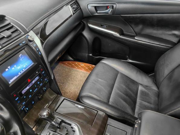 Toyota Camry VII (XV50) Рестайлинг с пробегом 2015 года, цена 1 650 000 рублей, 251915 км, седан, Автокод Объявления