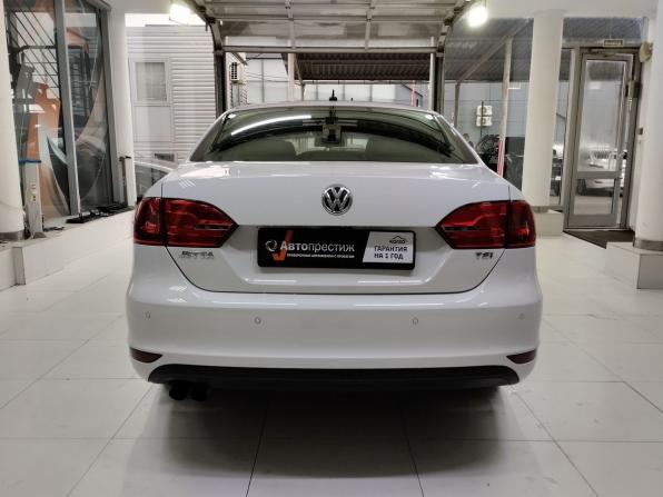 Volkswagen Jetta VI с пробегом 2012 года, цена 920 000 рублей, 235104 км, седан, Автокод Объявления
