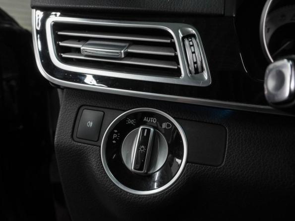 Mercedes-Benz E-Класс IV (W212 S212 C207) Рестайлинг с пробегом 2013 года, цена 2 490 000 рублей, 172396 км, седан, Автокод Объявления