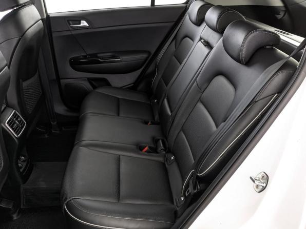 Kia Sportage IV Рестайлинг с пробегом 2021 года, цена 2 890 000 рублей, 87208 км, внедорожник, Автокод Объявления