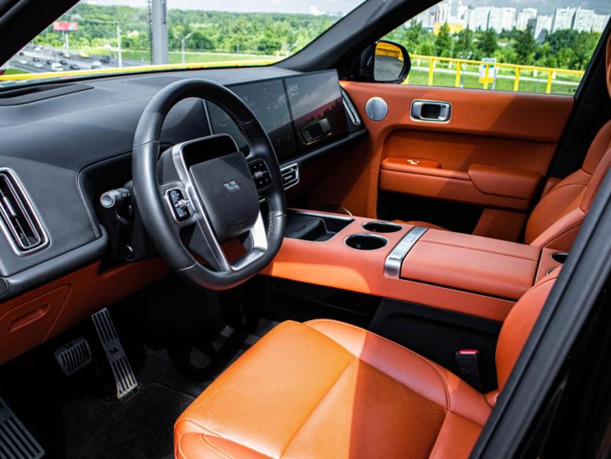 Li Auto (Lixiang) L9 I Москва  - изображение 13