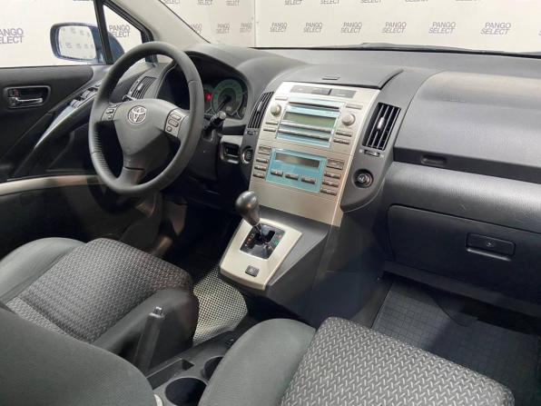 Toyota Corolla Verso I Рестайлинг 2 с пробегом 2008 года, цена 820 000 рублей, 133300 км, минивэн, Автокод Объявления