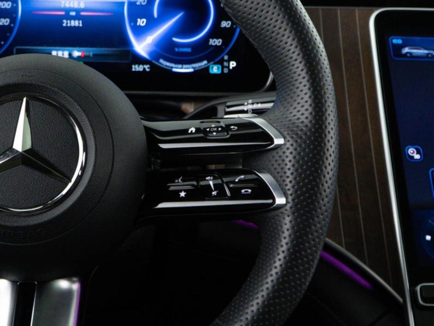 Mercedes-Benz EQE SUV Москва  - изображение 16