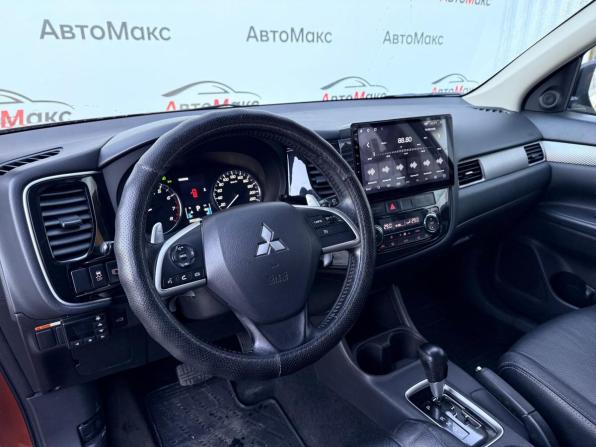Mitsubishi Outlander III с пробегом 2012 года, цена 1 440 000 рублей, 200285 км, внедорожник, Автокод Объявления