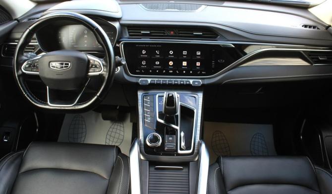 Geely Atlas Pro с пробегом 2021 года, цена 1 880 000 рублей, 79827 км, внедорожник, Автокод Объявления