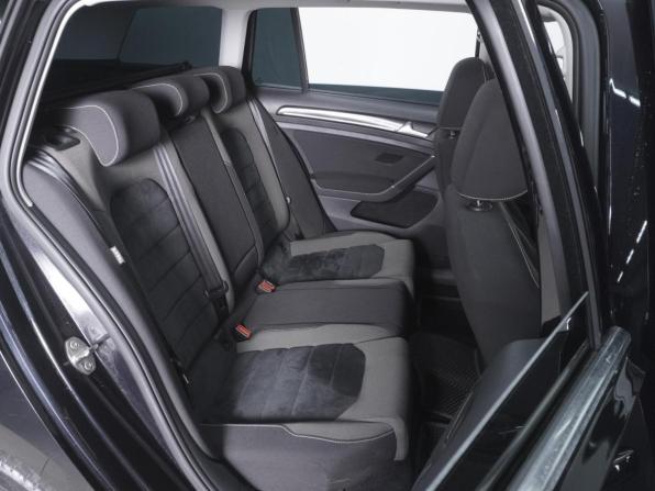 Volkswagen Golf VII с пробегом 2014 года, цена 1 330 000 рублей, 93330 км, универсал, Автокод Объявления