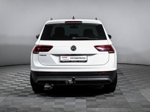 Volkswagen Tiguan II с пробегом 2018 года, цена 2 300 000 рублей, 129558 км, внедорожник, Автокод Объявления