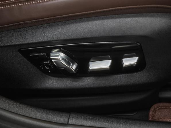 BMW 5 серии VII (G30/G31/G38) Рестайлинг с пробегом 2022 года, цена 4 349 000 рублей, 105026 км, седан, Автокод Объявления