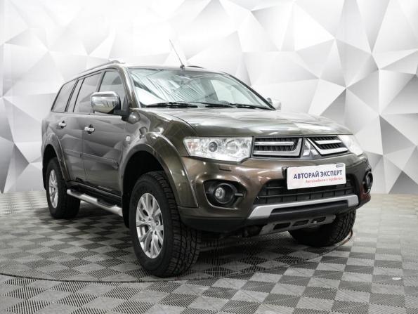 Mitsubishi Pajero Sport II Рестайлинг с пробегом 2014 года, цена 1 760 000 рублей, 239000 км, внедорожник, Автокод Объявления